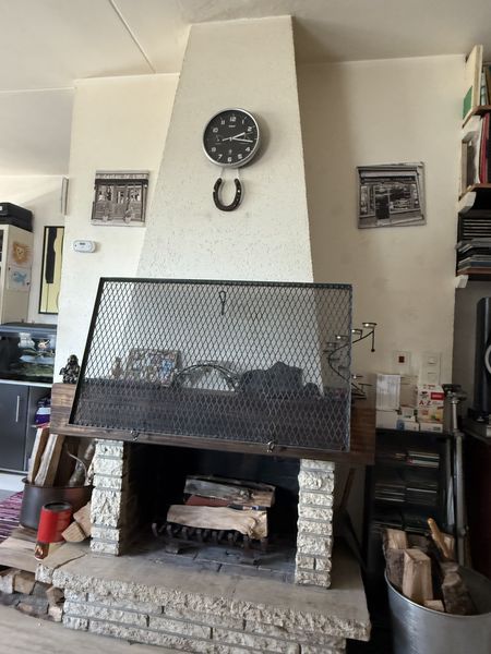 Penthouse-Wohnung im 9. Obergeschoss –grosse Dachterrasse, offener Kamin und Fernsicht